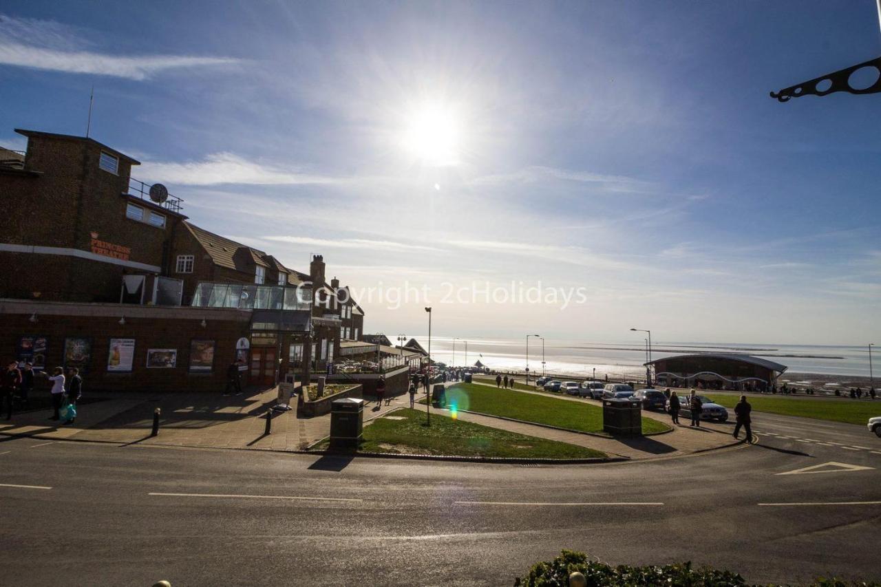 Lovely Caravan Nearby The Beach In Hunstanton, Norfolk Ref 23071C 호텔 외부 사진
